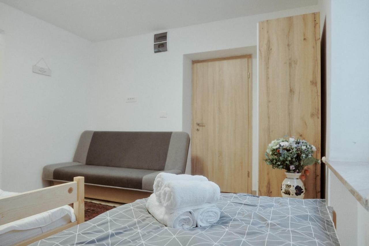 Apartments Pr' Stormanu Kanal Zewnętrze zdjęcie